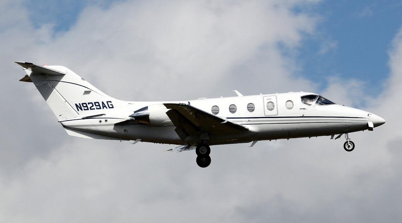Hawker 400XP RK-381 stock photo