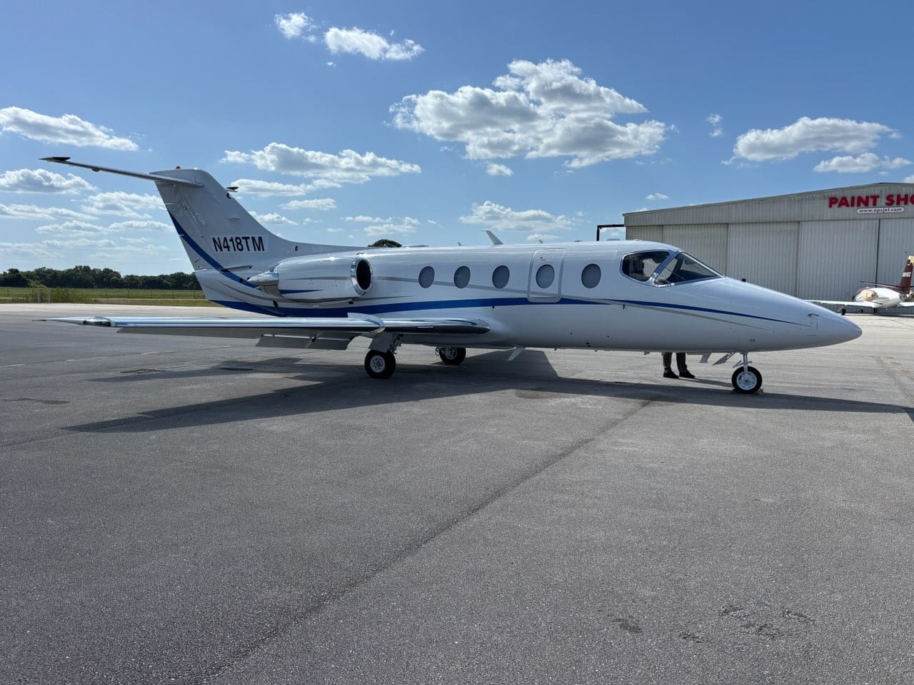 RK-475 EXTERIOR