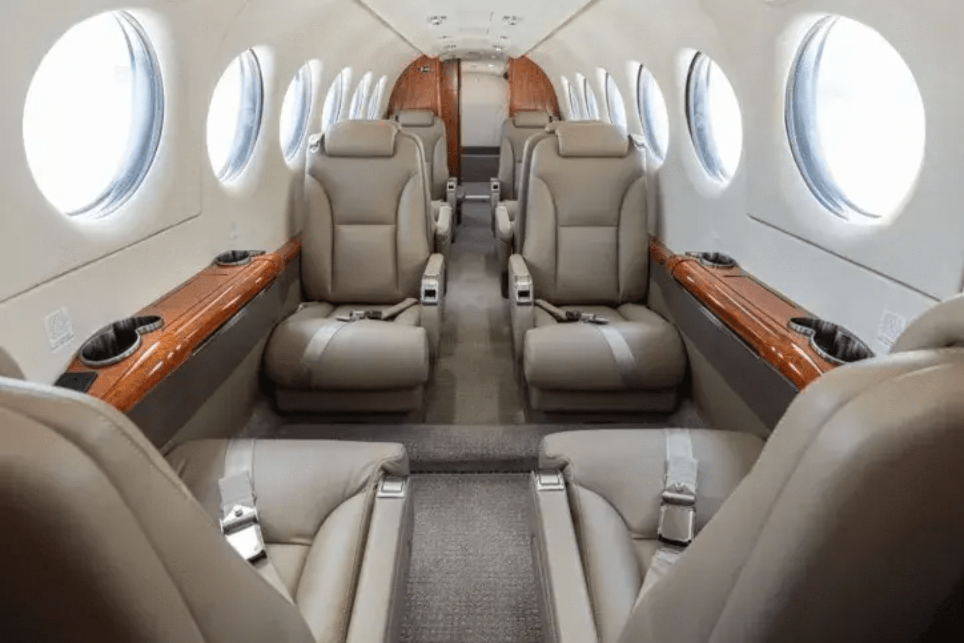 king air 350 specs