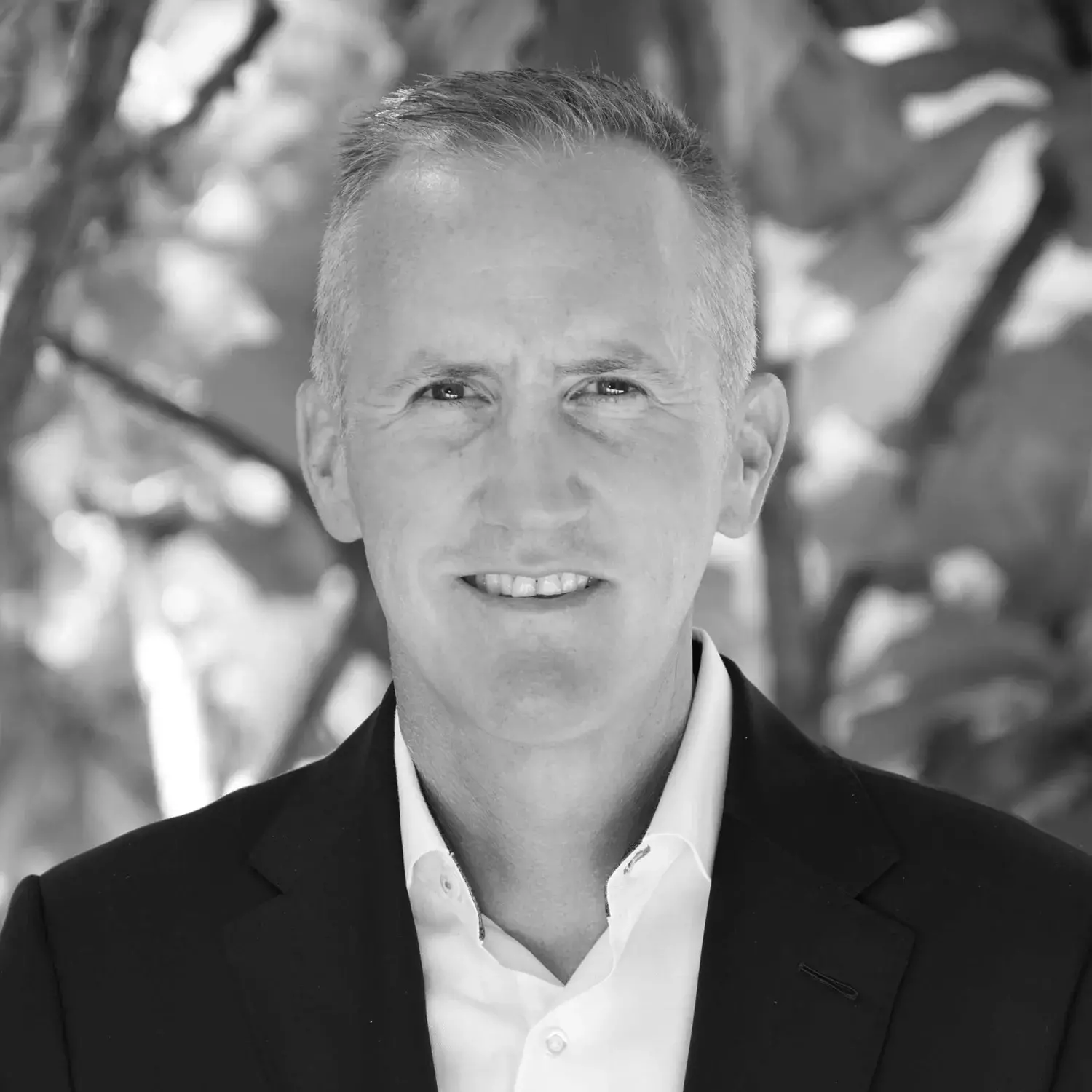 black and white headshot of Seth Zlotkin