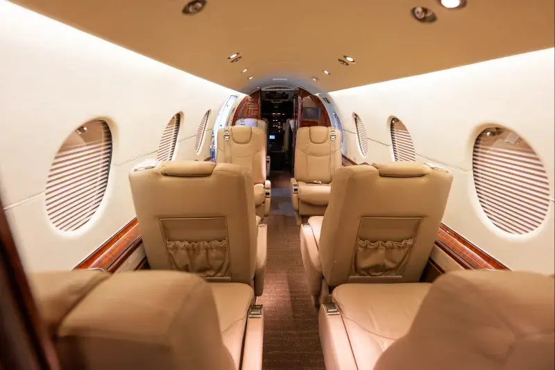 RK-475 INTERIOR1