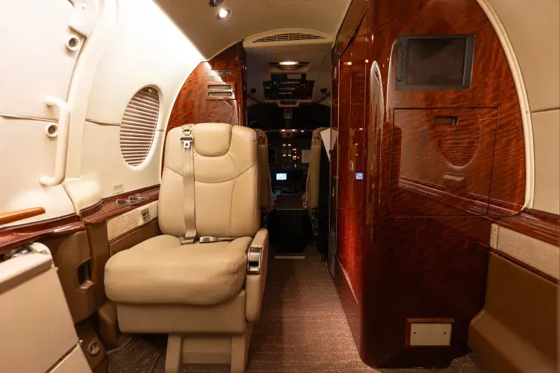 RK-475 INTERIOR2