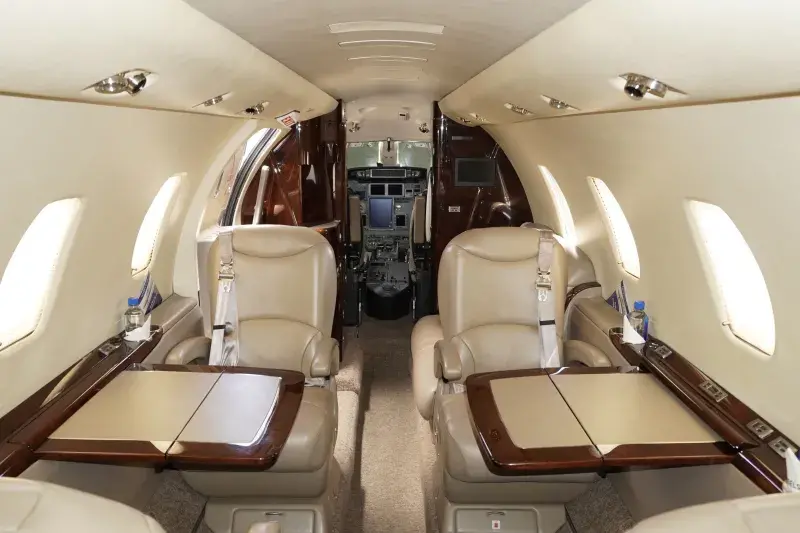 XLS SN 5546 FWD cabin shot