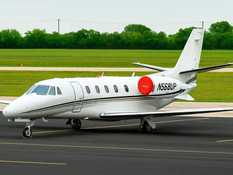 XLS 5546 Hero shot