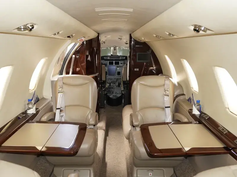 XLS SN 5546 Cabin Seating