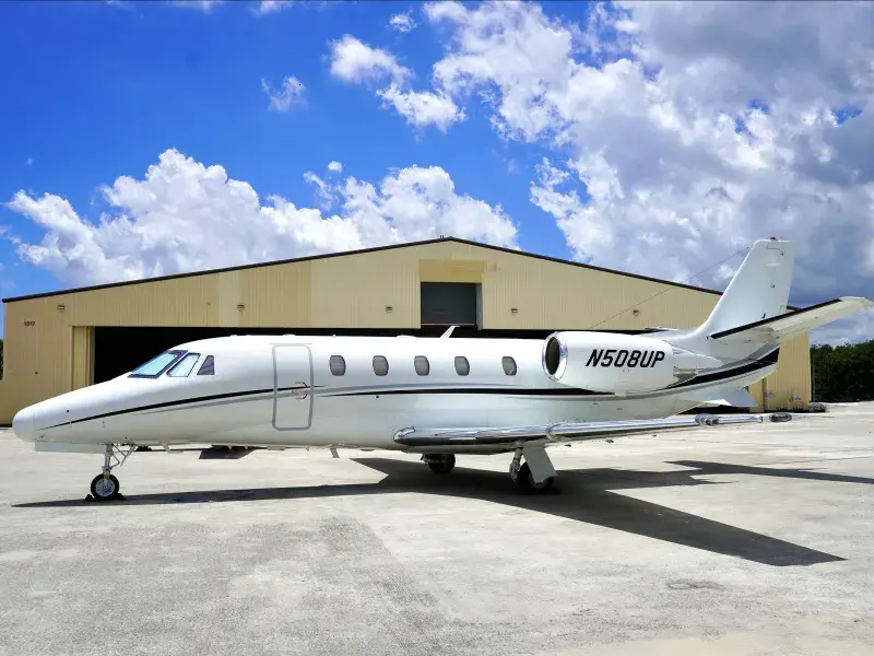 XLS 5546 Hero Shot.jpg